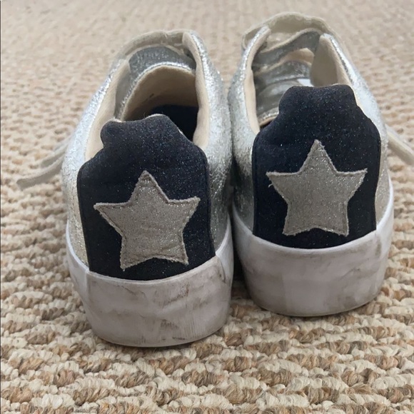 ASOS silver sneakers w black star in back size 7 - Picture 2 of 2